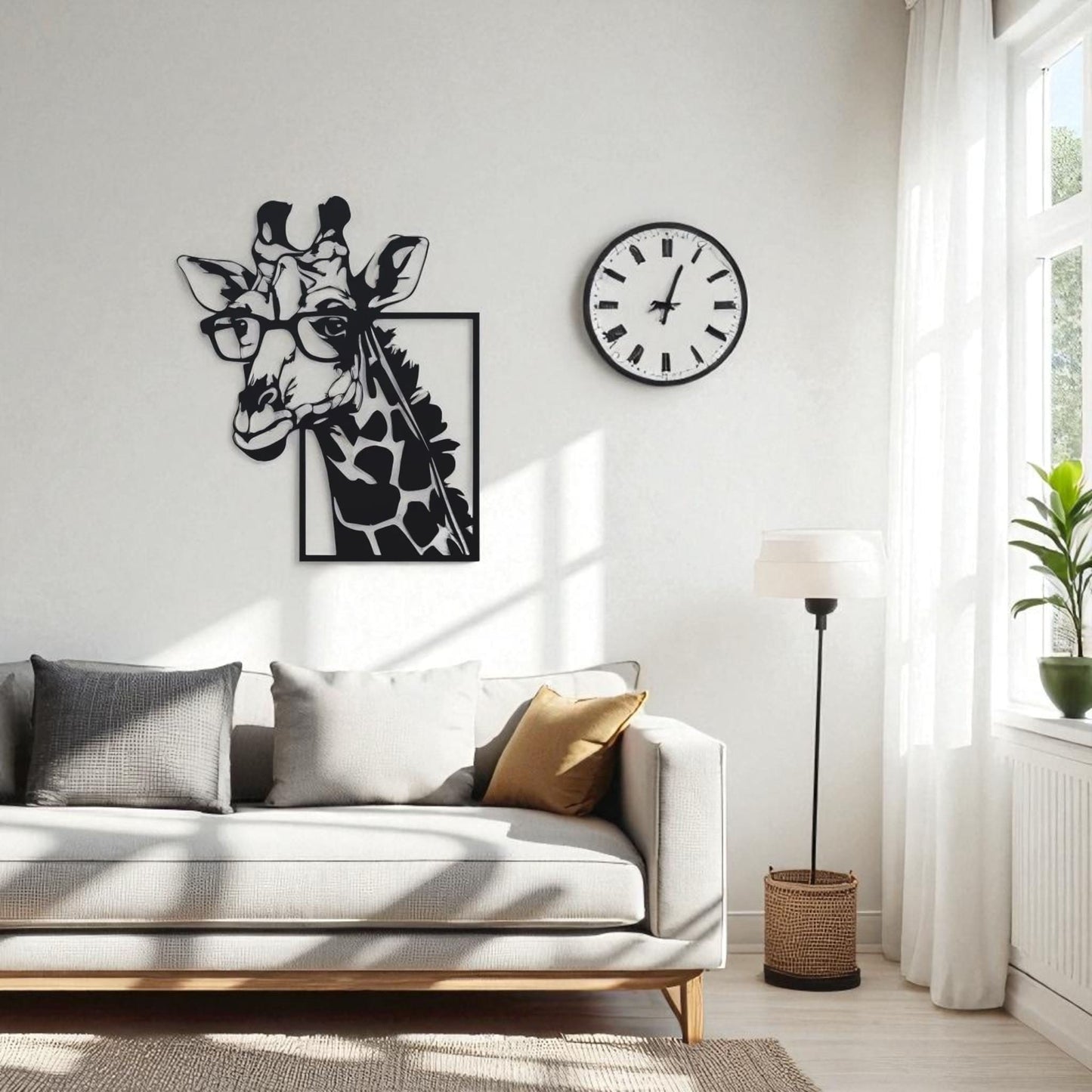 Giraffe Metal Wall Art with Glasses – Fun Animal Lover Decor
