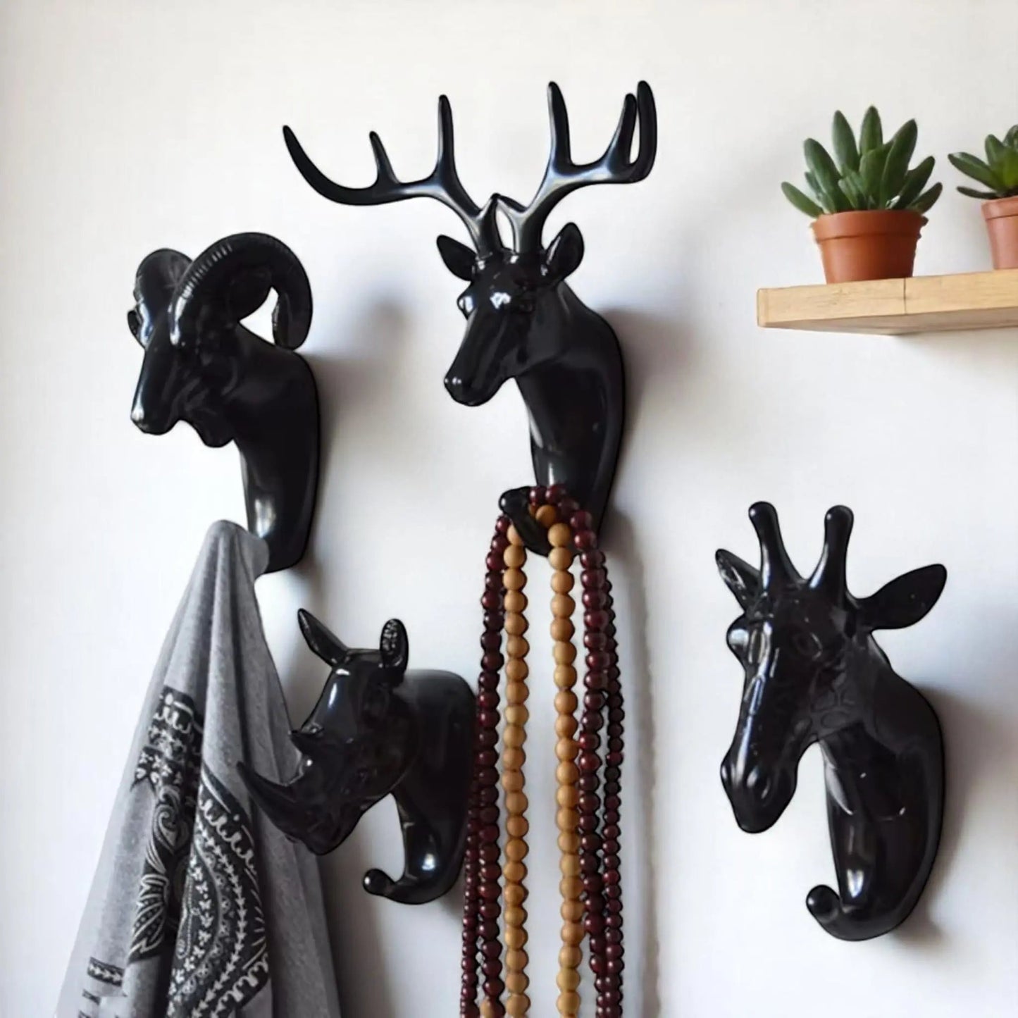 Animal Wall Hook – Vintage Resin Deer Head Hanger for Decor Geniogoods