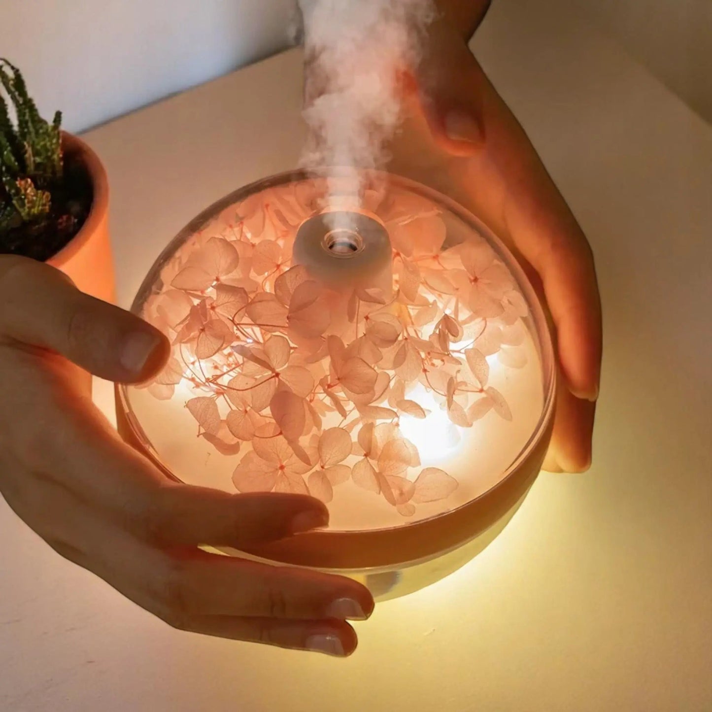 Flower LED Humidifier – USB Rechargeable Mist Maker with Night Light Geniogoods