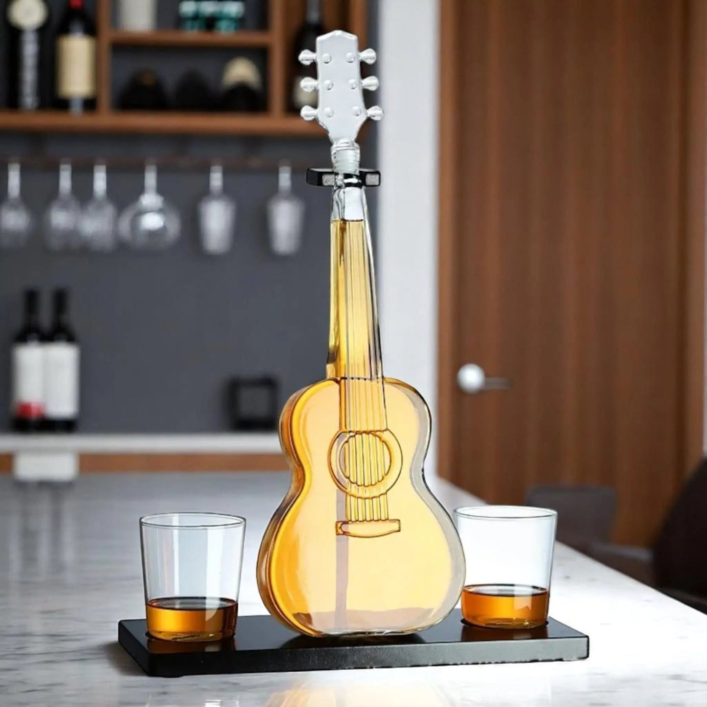 Guitar Whiskey Decanter – 1000ml Borosilicate Bottle with Stand Geniogoods