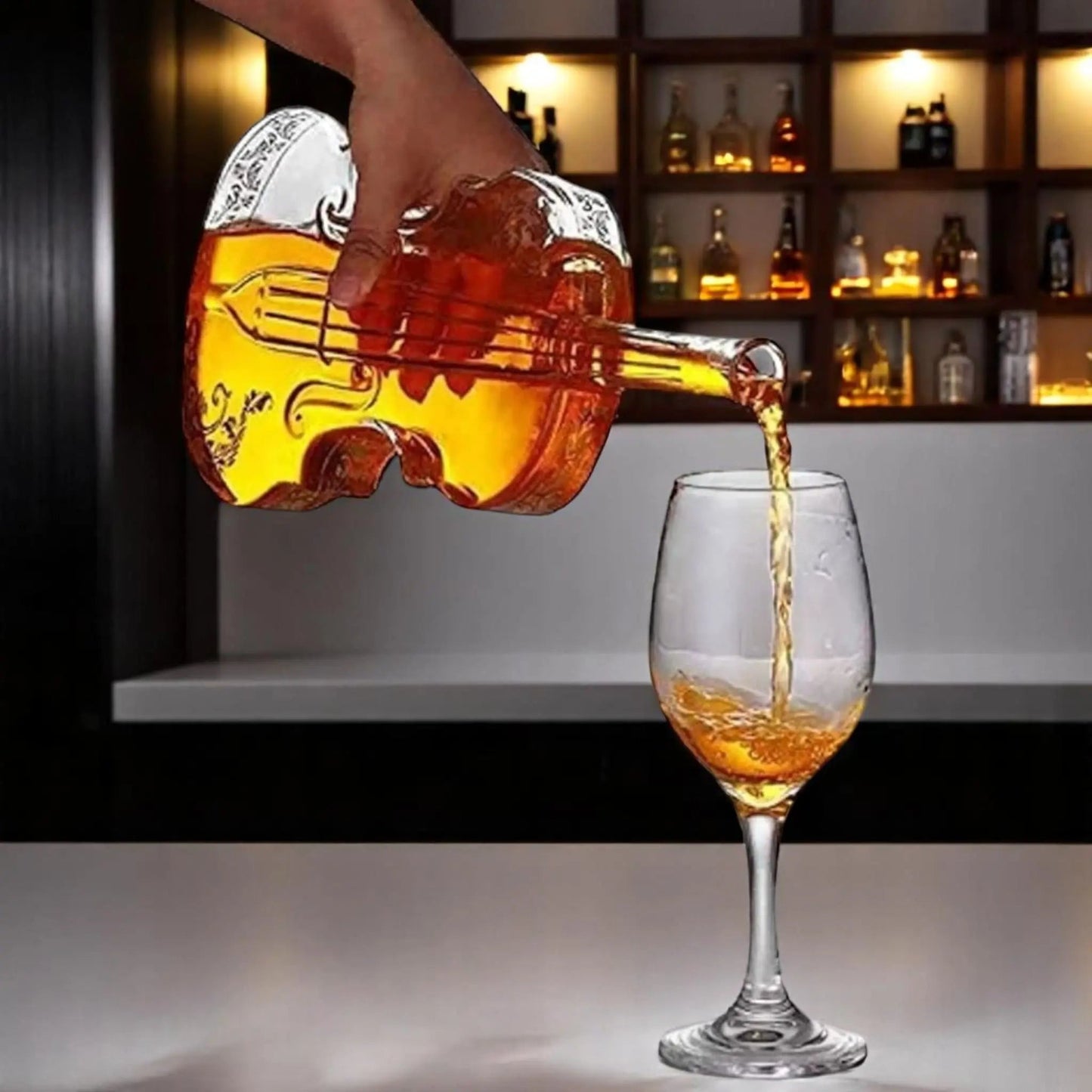 Violin Whiskey Decanter – 1000ml Borosilicate Glass with Stand - Geniogoods