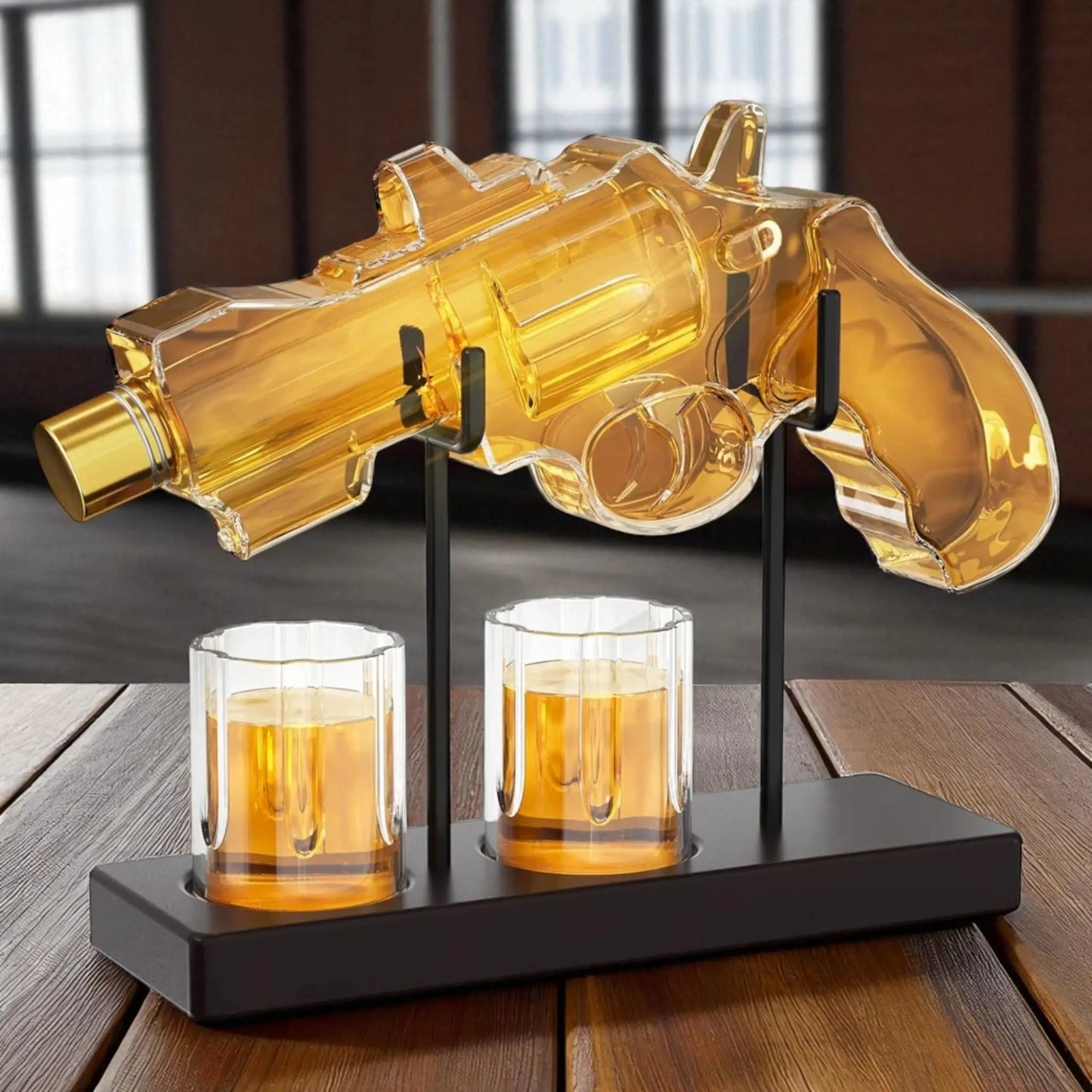 Whiskey decanter gun set – glass pistol bottle with 2 shot glasses Geniogoods