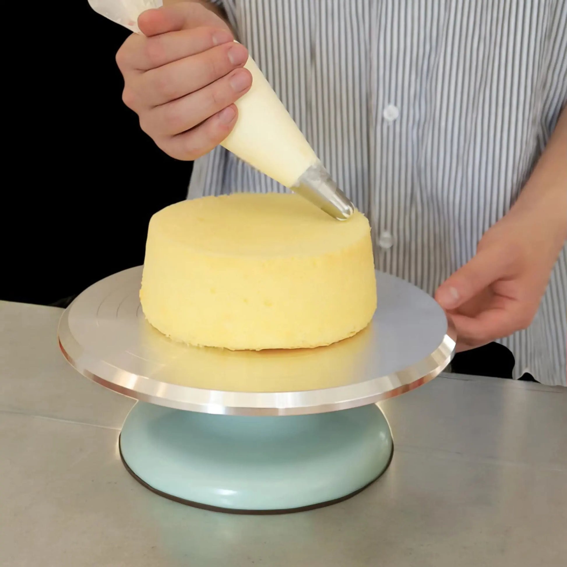 Aluminum Cake Turntable | 10-inch & 12-inch Baking Tool Geniogoods