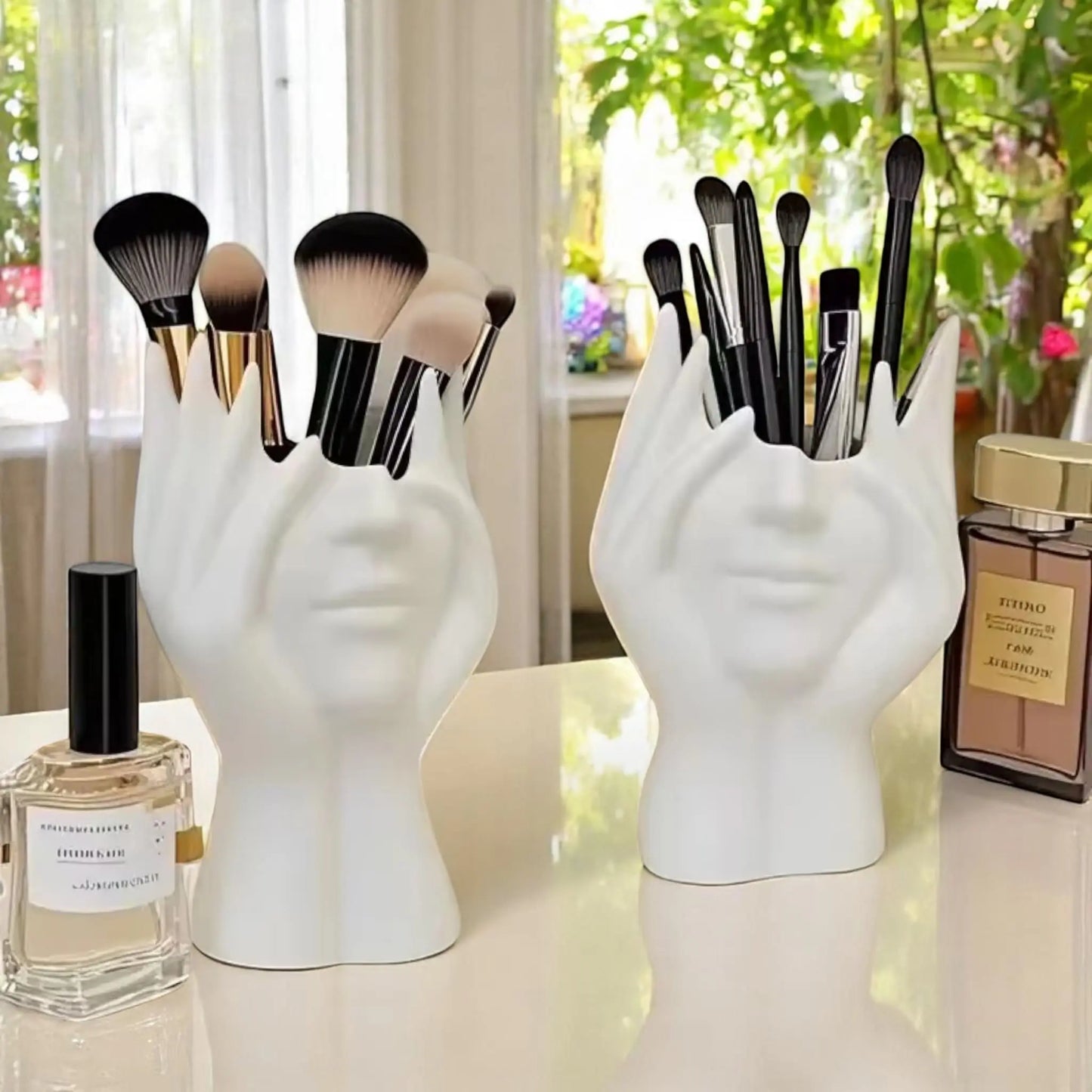 Artistic Desk Organizer – Creative Pen Holder, Brush Stand & Decor  Geniogoods