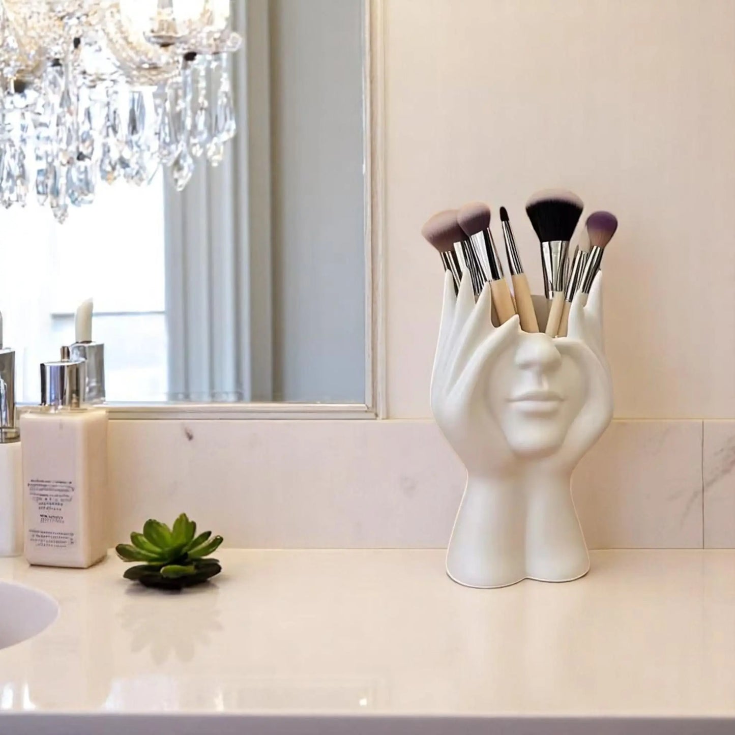 Artistic Desk Organizer – Creative Pen Holder, Brush Stand & Decor  Geniogoods