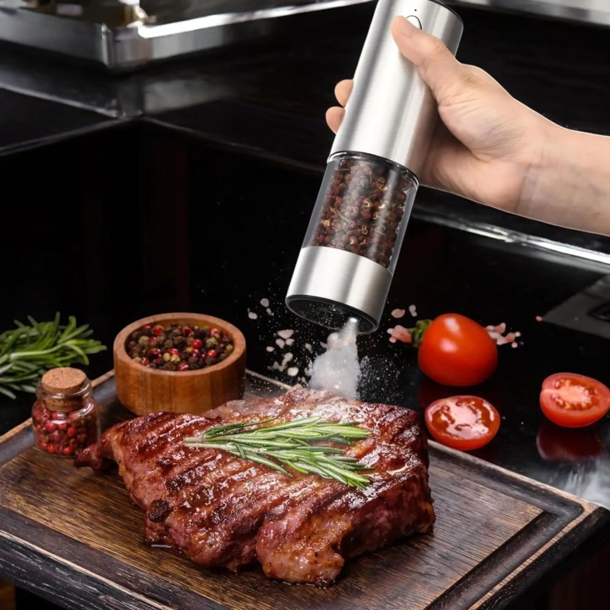 Electric Salt and Pepper Grinder Set | USB Rechargeable | Adjustable Coarseness Geniogoods