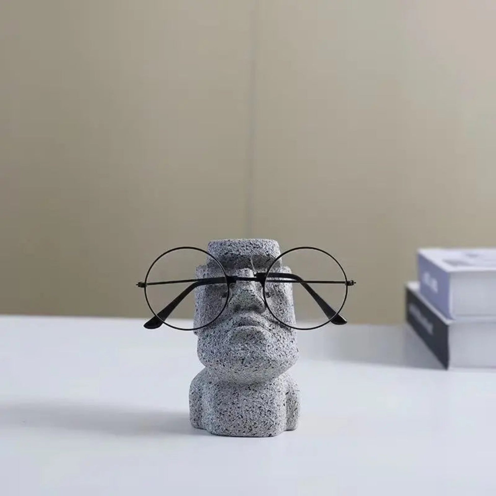Funny Creative Glasses Holder – Decorative Resin Stand for Home & Office