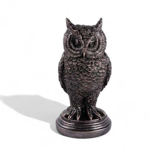 – Halloween Decor with Dark Elegance  Geniogoods