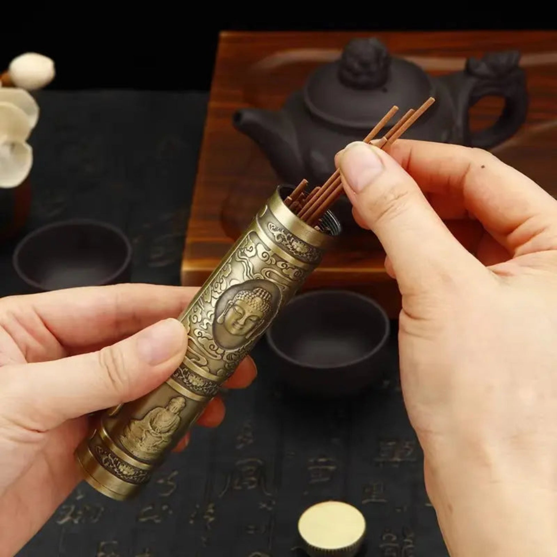 Retro Buddha Metal Incense Case | Portable Zinc Alloy Storage Box