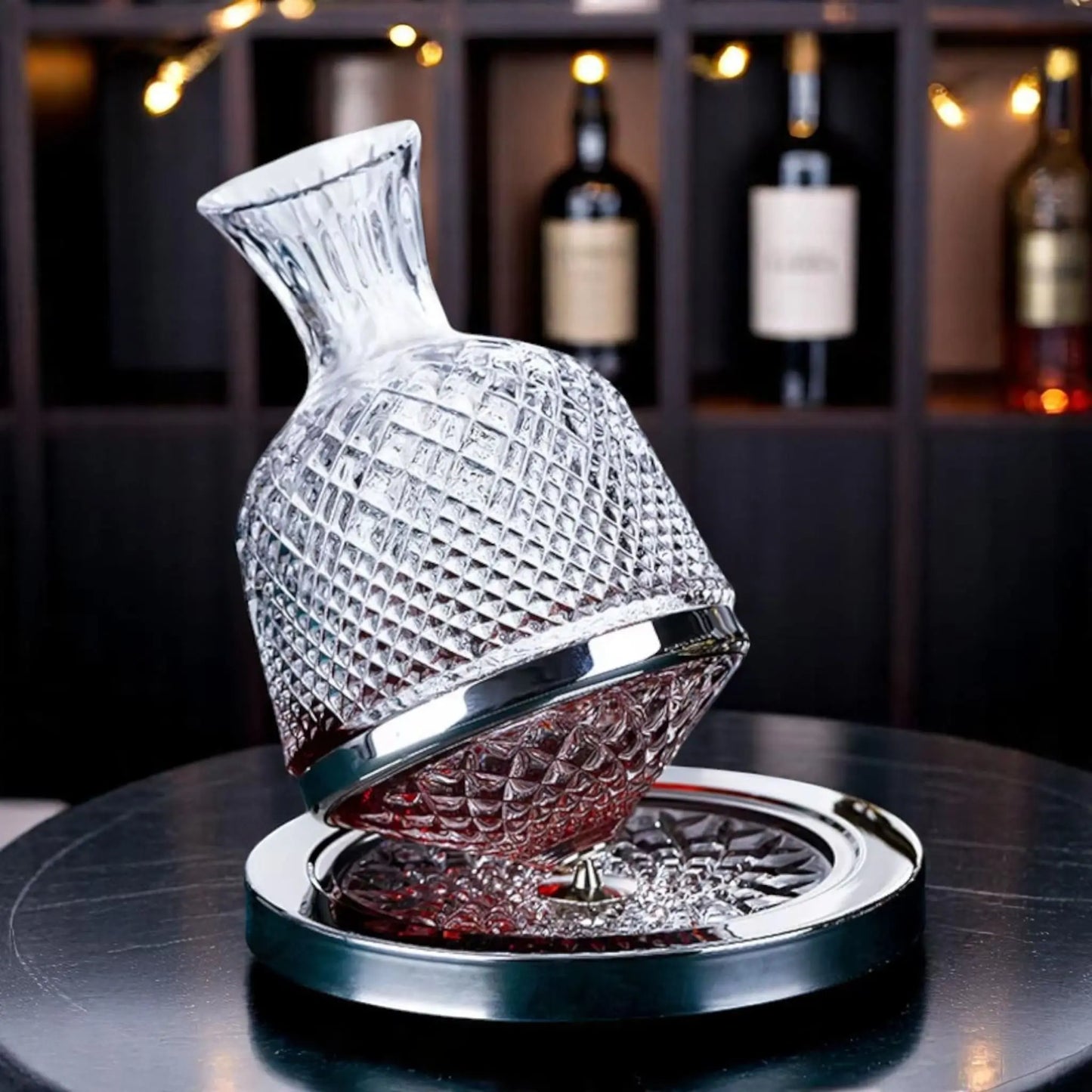Rotating Crystal Whiskey Decanter – 1500ml Lead-Free with Tray  Geniogoods