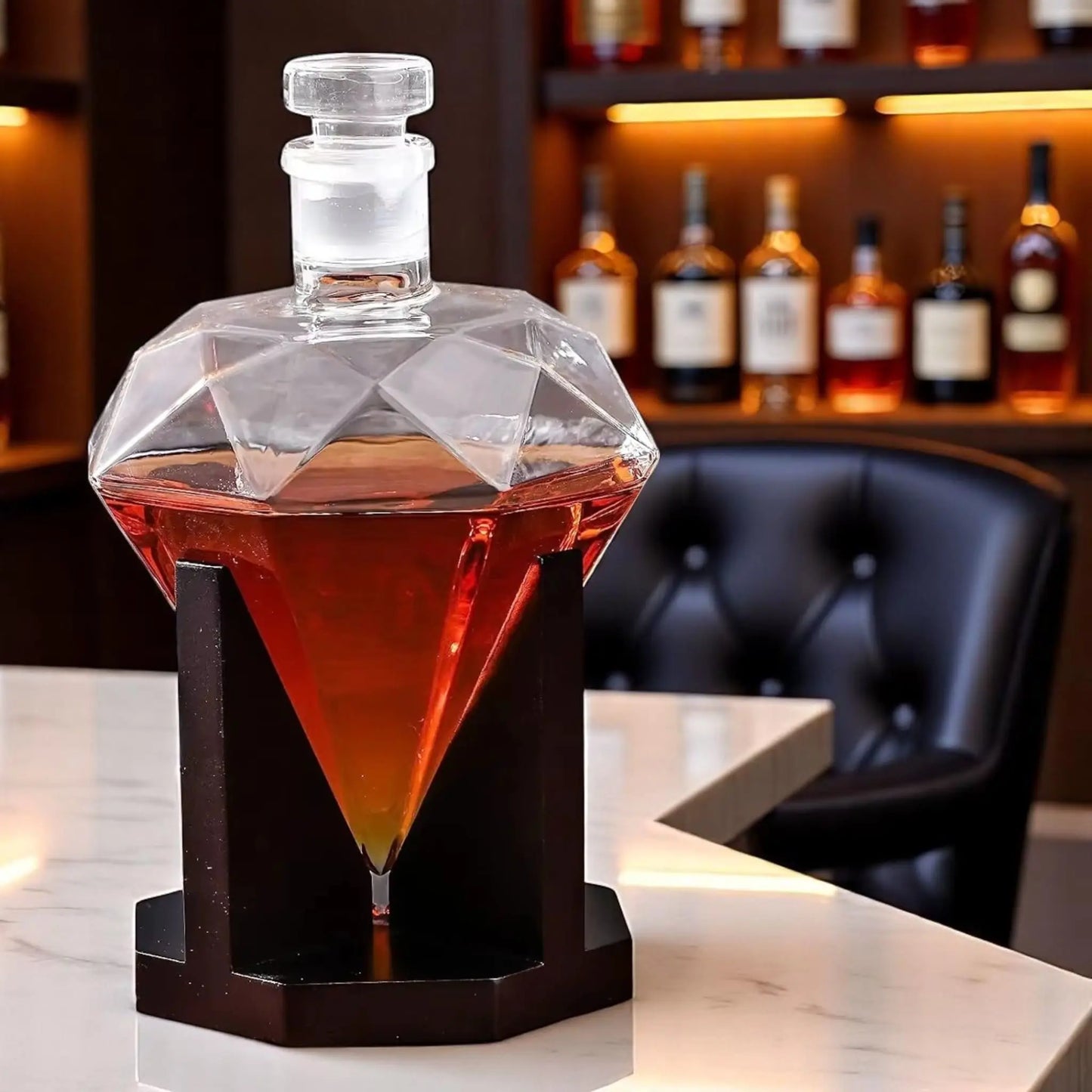 Rotating Whiskey Decanter 1500ml – Lead-Free Crystal Bottle  Geniogoods