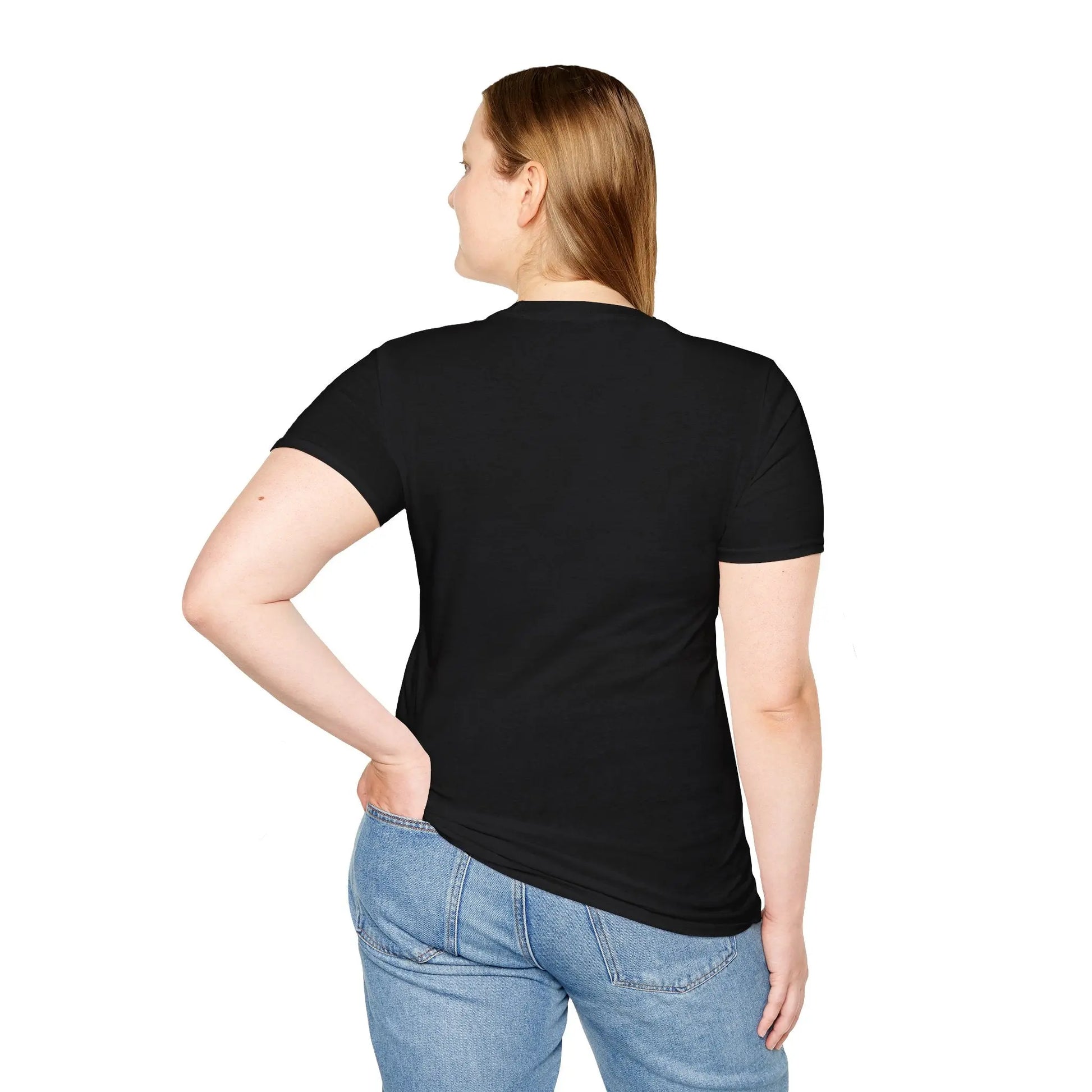 World of Momcraft | Unisex Softstyle T-Shirt | Perfect for World of Warcraft Moms  Geniogoods