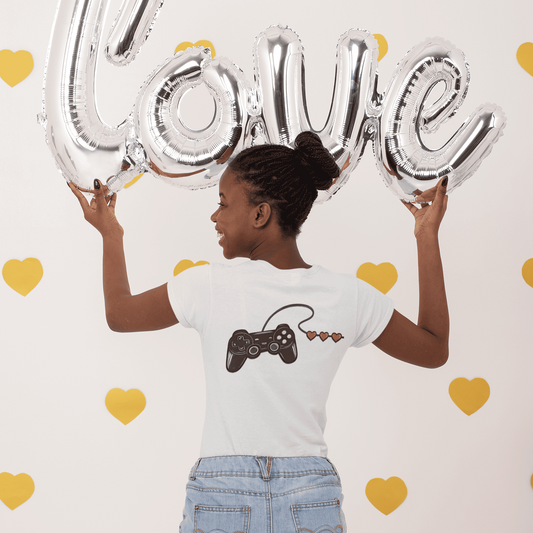 Gamer Couple T-Shirt Dark Controller Design – original gamer merch by GenioGoods