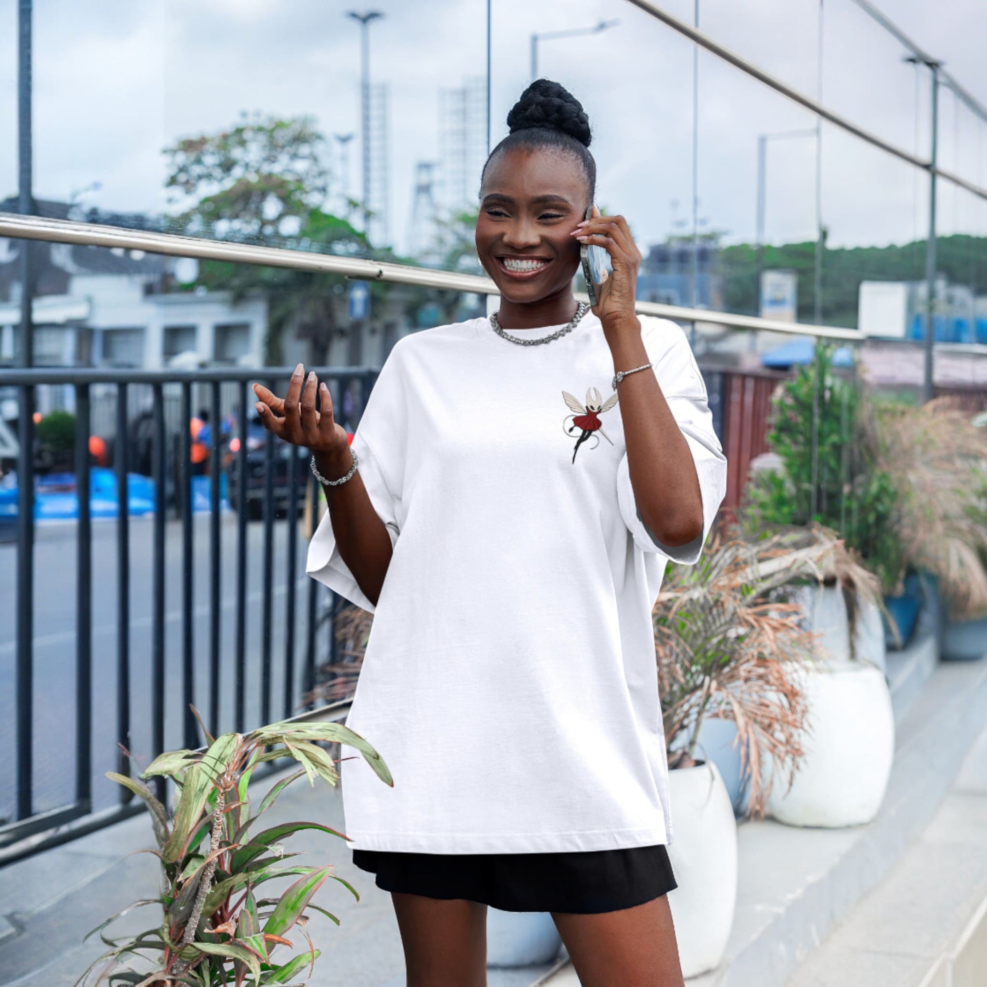 Hollow Knight Silksong Shirt Hornet Flame Tribute – fan-made gamer merch by GenioGoods