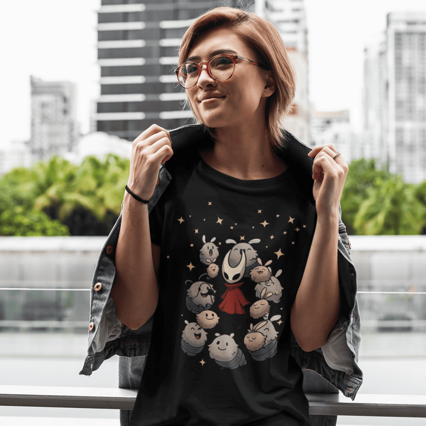 Hornet Grubs T-Shirt – Cute Minimalist Fan Art Design – fan-made gamer merch by GenioGoods