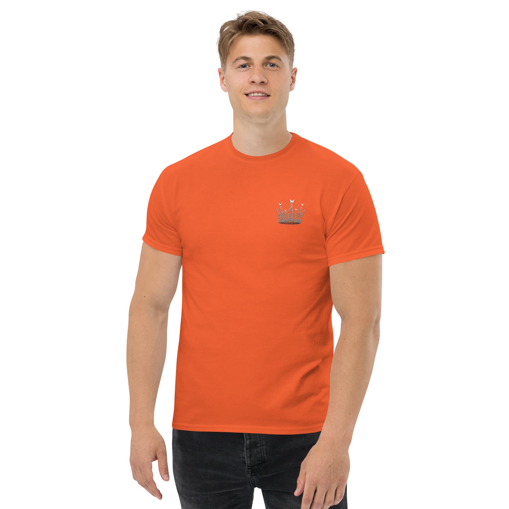 Hollow Knight Silksong Crown Shirt – Duel and Emblem