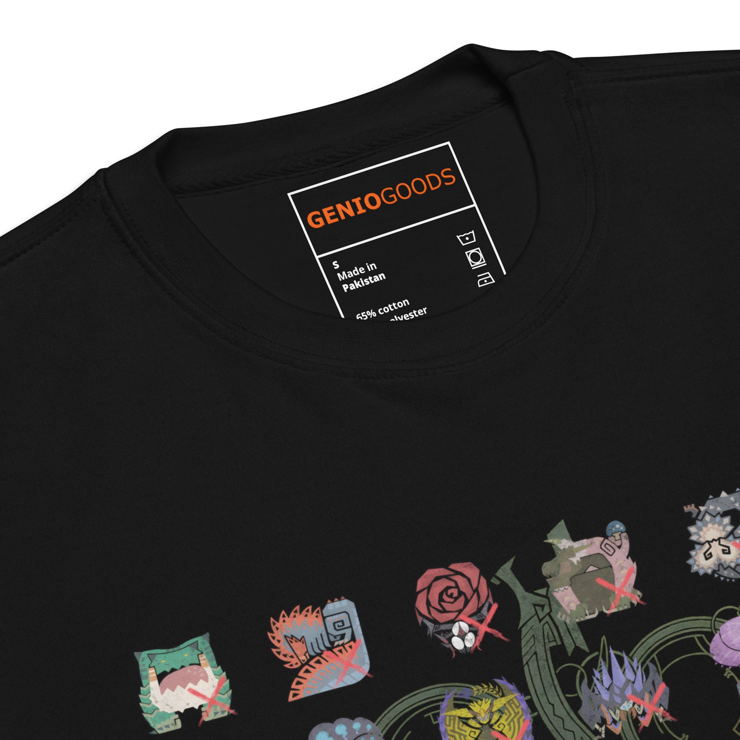 Monster Hunter Wilds Sweatshirt – Quest Complete Design – fan-made gamer merch by GenioGoods